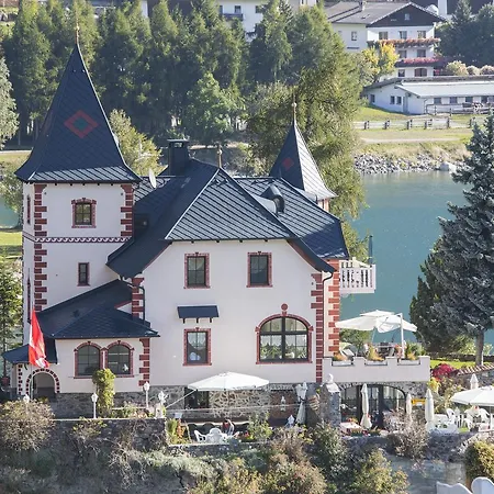 Hotel Schloesschen Am See Reschen