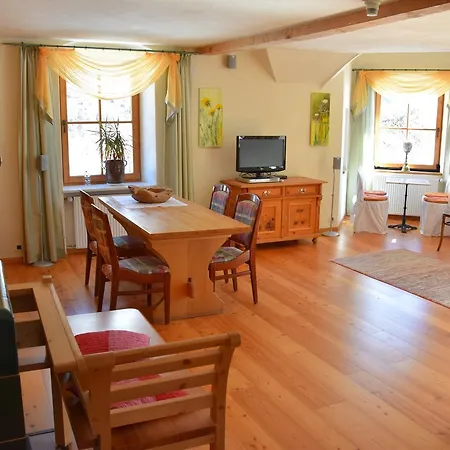 Schloesschen Am See 3* Reschen