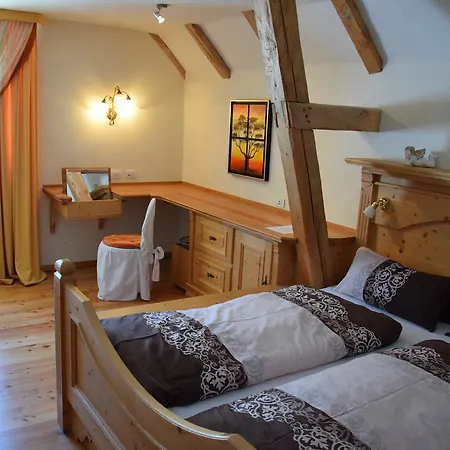 Schloesschen Am See Hotel 3*